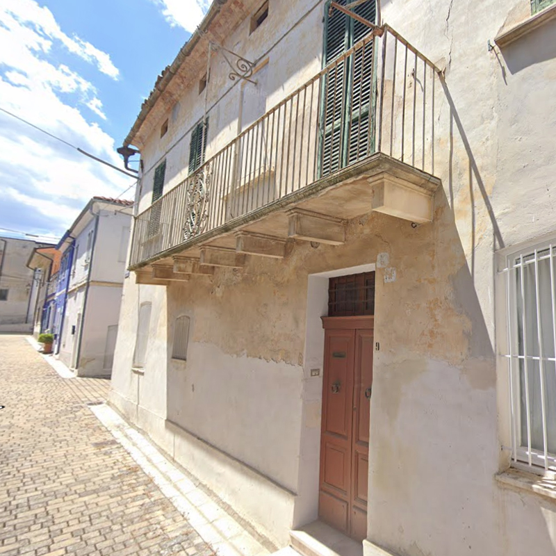 Prima - Via Borgo Nuovo 9 Catignano (PE)